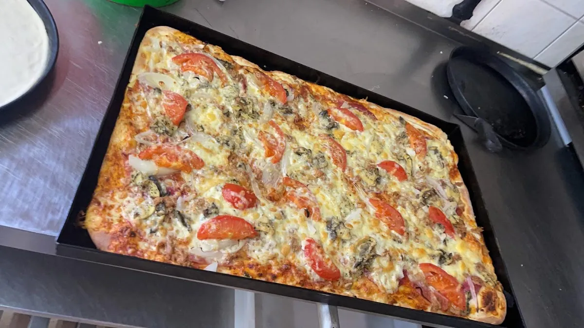 BookNoFees: Restaurang – Pizzeria Rialto – Wenden – Pizzeria Rialto, bild 1