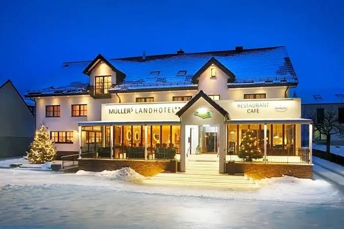 BookNoFees: Restaurang – Landhotel Müller – Medebach – Landhotel Müller, bild 1