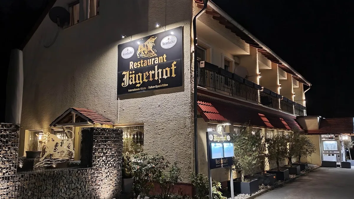 BookNoFees: Restaurang – Restaurant Jägerhof – Hemer – Restaurang Jägerhof, bild 1