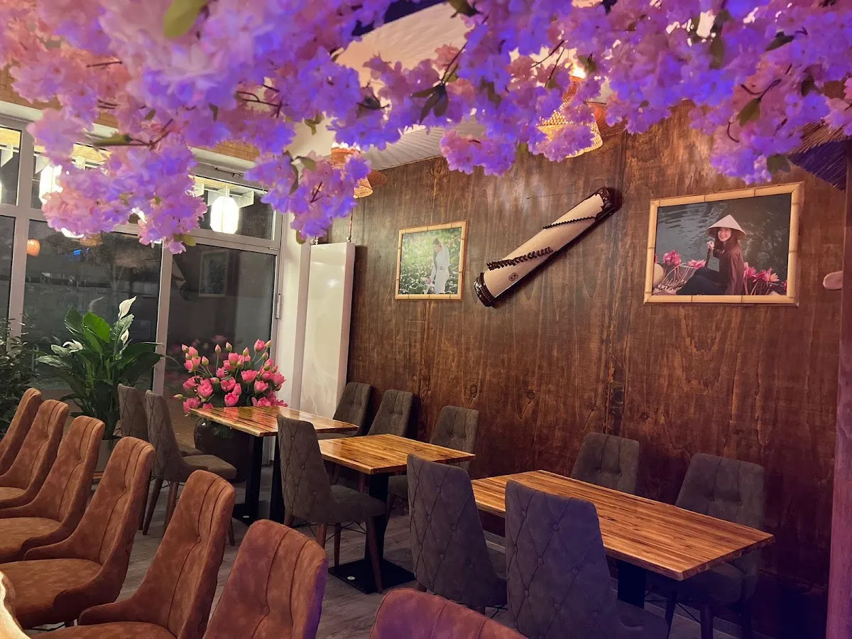 BookNoFees: Restaurang – Bach Tra Cuisine Hamm – Hamm – Bach Tra Kök Hamm, bild 1