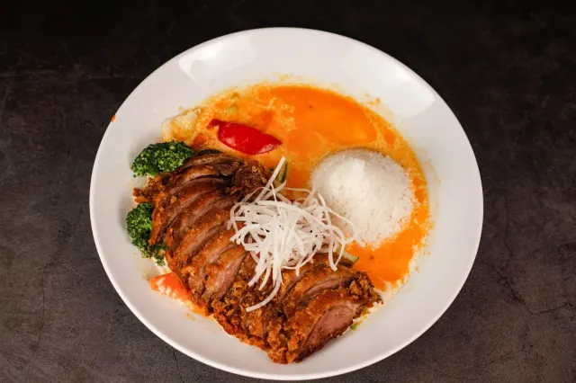 BookNoFees: Restaurang – Hitomi Sushi Bar – Meschede – Hitomi Sushi Bar, bild 3