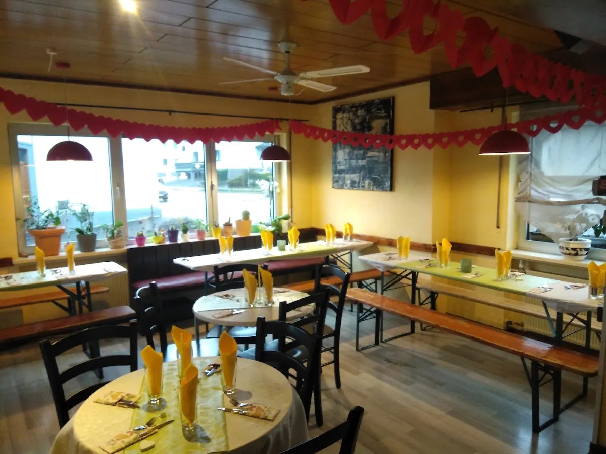 BookNoFees: Snackbar – Zorbas Grill – Finnentrop – Zorbas Grill, bild 1