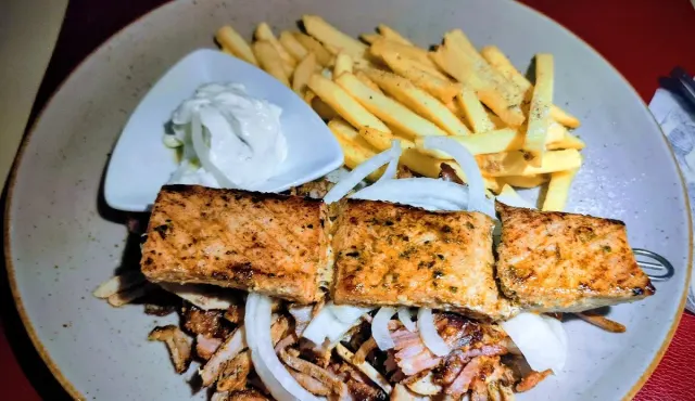 BookNoFees: Restaurang – Ouzo No. 12 - Restaurant im TechnoPark – Schwerte – Ouzo No. 12 - Restaurang i TechnoPark, bild 3