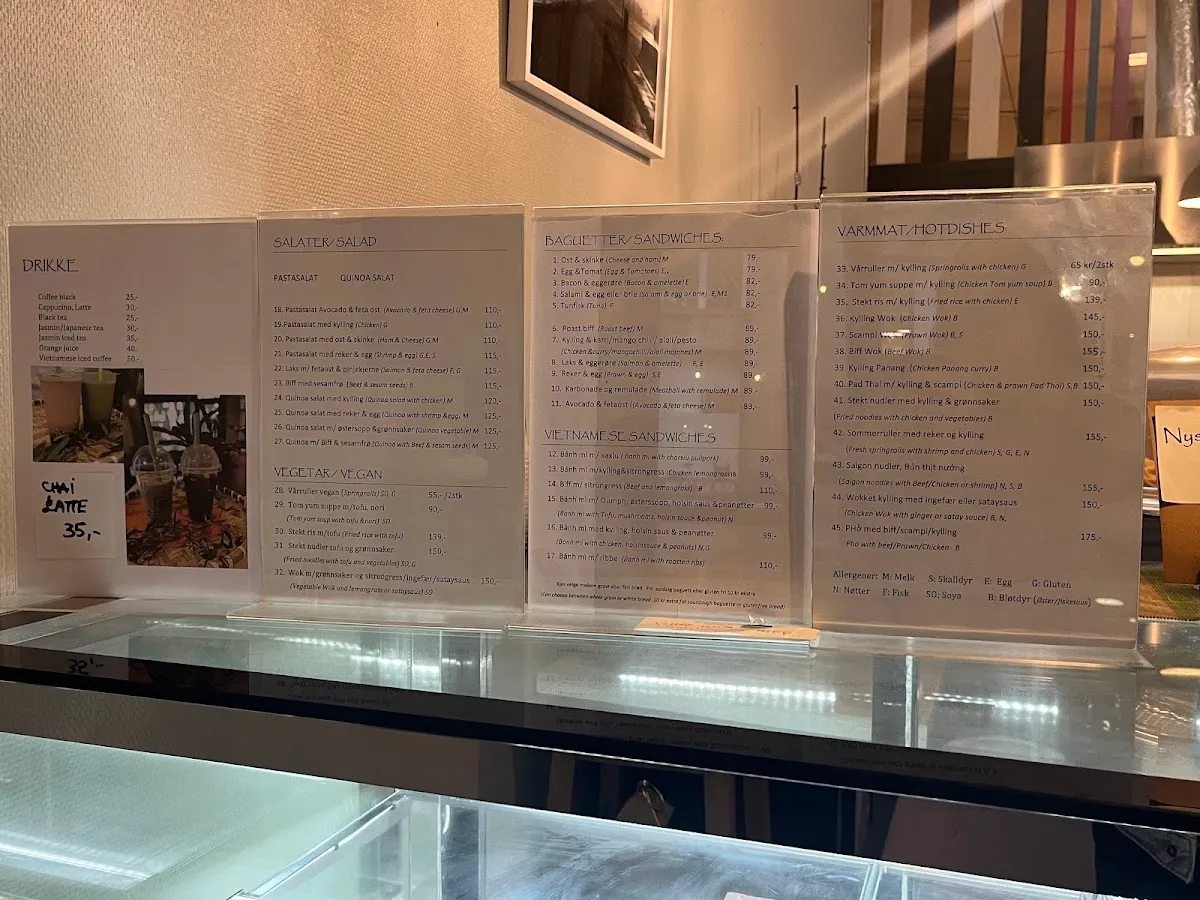 BookNoFees: Restaurang – Camên – Oslo – Windows, bild 1