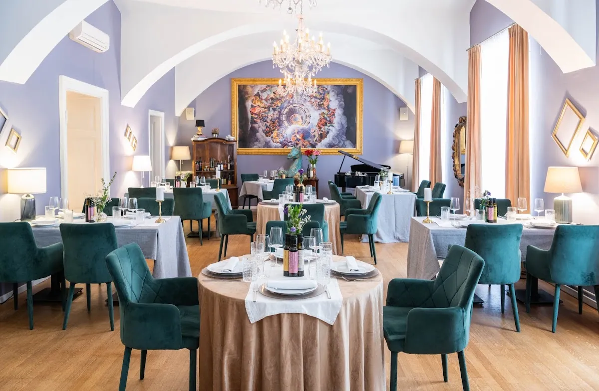 BookNoFees: Restaurang – Vodnjanka – Zagreb – Vodnjanka, bild 1