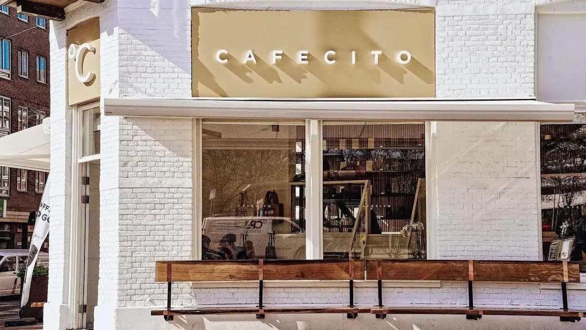 BookNoFees: Restaurang – Cafecito – Amsterdam – En kopp kaffe, bild 1
