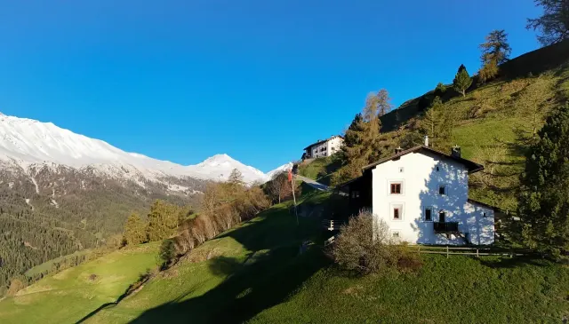 BookNoFees: Semester ovanför vardagens moln – Sta.Maria Val Müstair