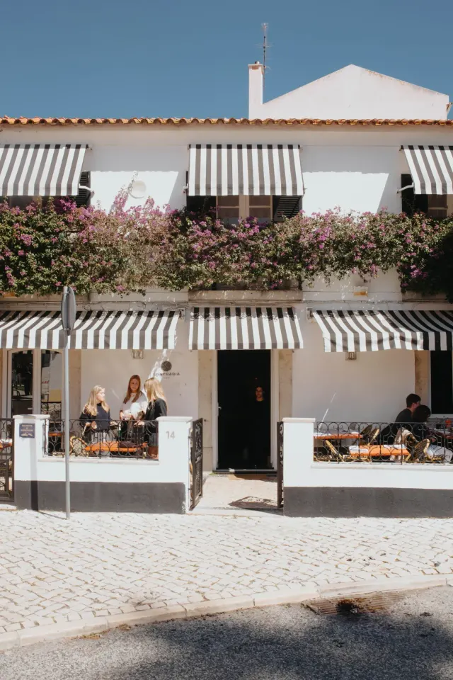 BookNoFees: Restaurang – Confraria Sushi – Lisbon – Sushi Brotherhood, bild 2