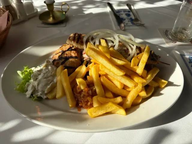 BookNoFees: Restaurang – Restaurant Athen – Witten – Restaurang Athen, bild 3