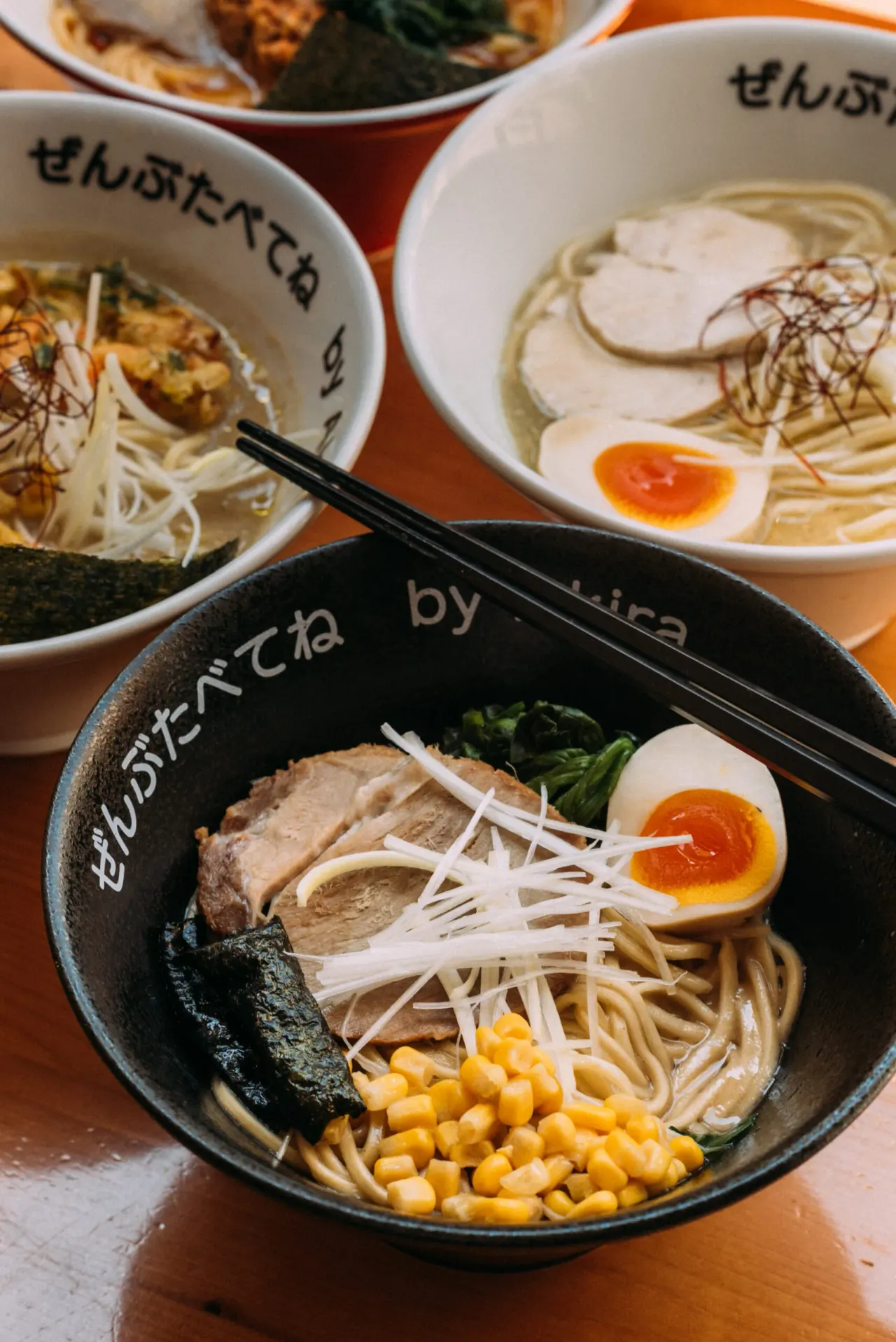 BookNoFees: Restaurang – Ramen Bar Akira – Rome – Ramen Bar Akira, bild 1