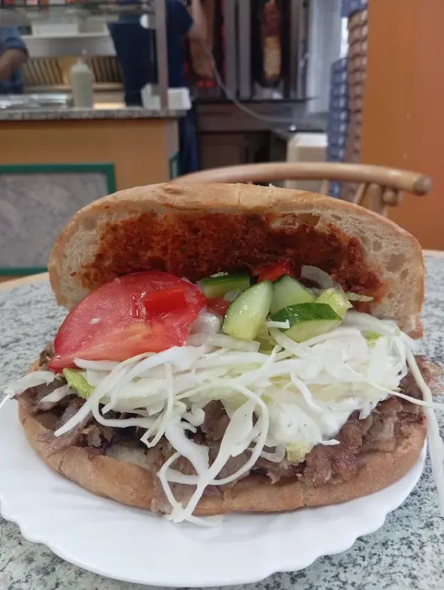 BookNoFees: Restaurang – Döner 2000 – Halver – Döner 2000, bild 2