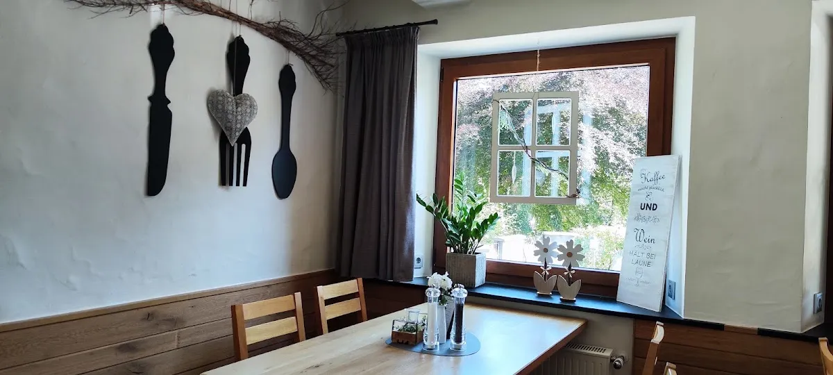 BookNoFees: Restaurang – Gasthof Kaiser – Kirchhundem – Gasthof Kaiser, bild 1