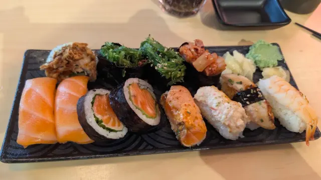 BookNoFees: Restaurang – Hanami Sushi Töölö – Helsinki – Hanami Sushi Töölö, bild 2
