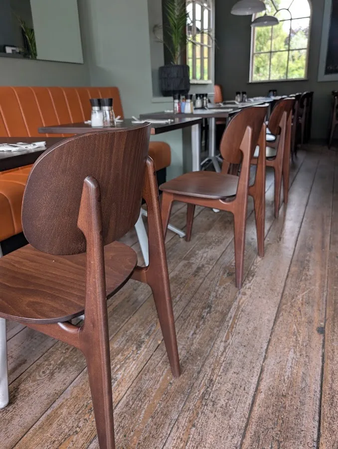 BookNoFees: Kafé – Cafe 105 – Dublin – Café 105, bild 1