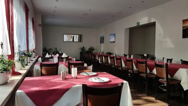 BookNoFees: Restaurang – Hotel-Restaurant Lipporger Hof – Lippetal – Hotell och restaurang Lipporger Hof, bild 3