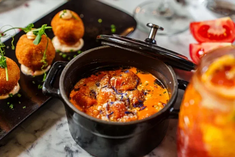 BookNoFees: Restaurang – Felisa Tapas Bar – Budapest – Felisa Tapas Bar, bild 1