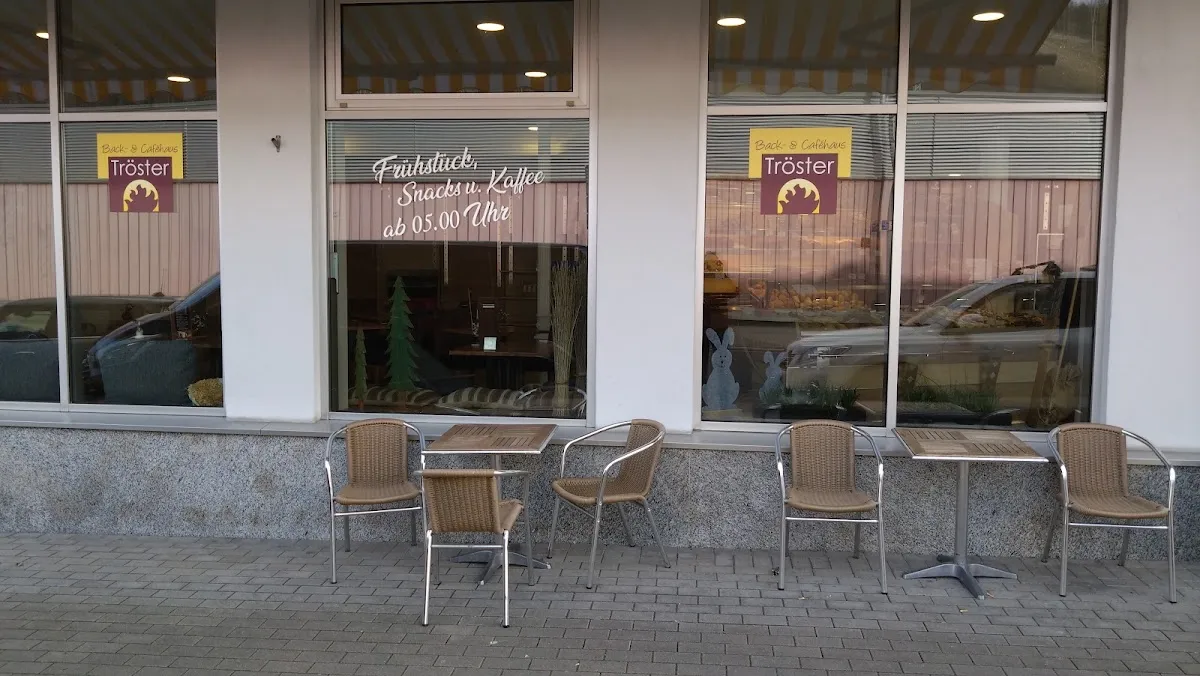 BookNoFees: Bageri – Bäckerei Tröster – Finnentrop – Bageri Tröster, bild 1