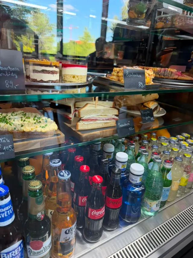 BookNoFees: Kafé – Bellčafe – Prague – Bellčafe, bild 2