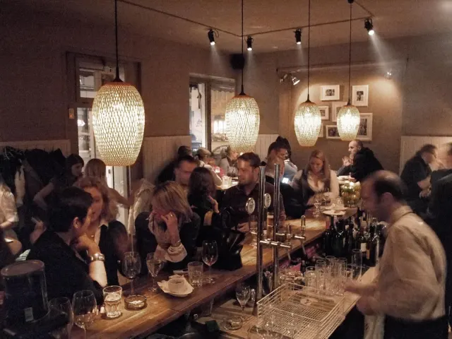 BookNoFees: Restaurang – La Vita è Bella – Vienna – Livet är vackert, bild 2