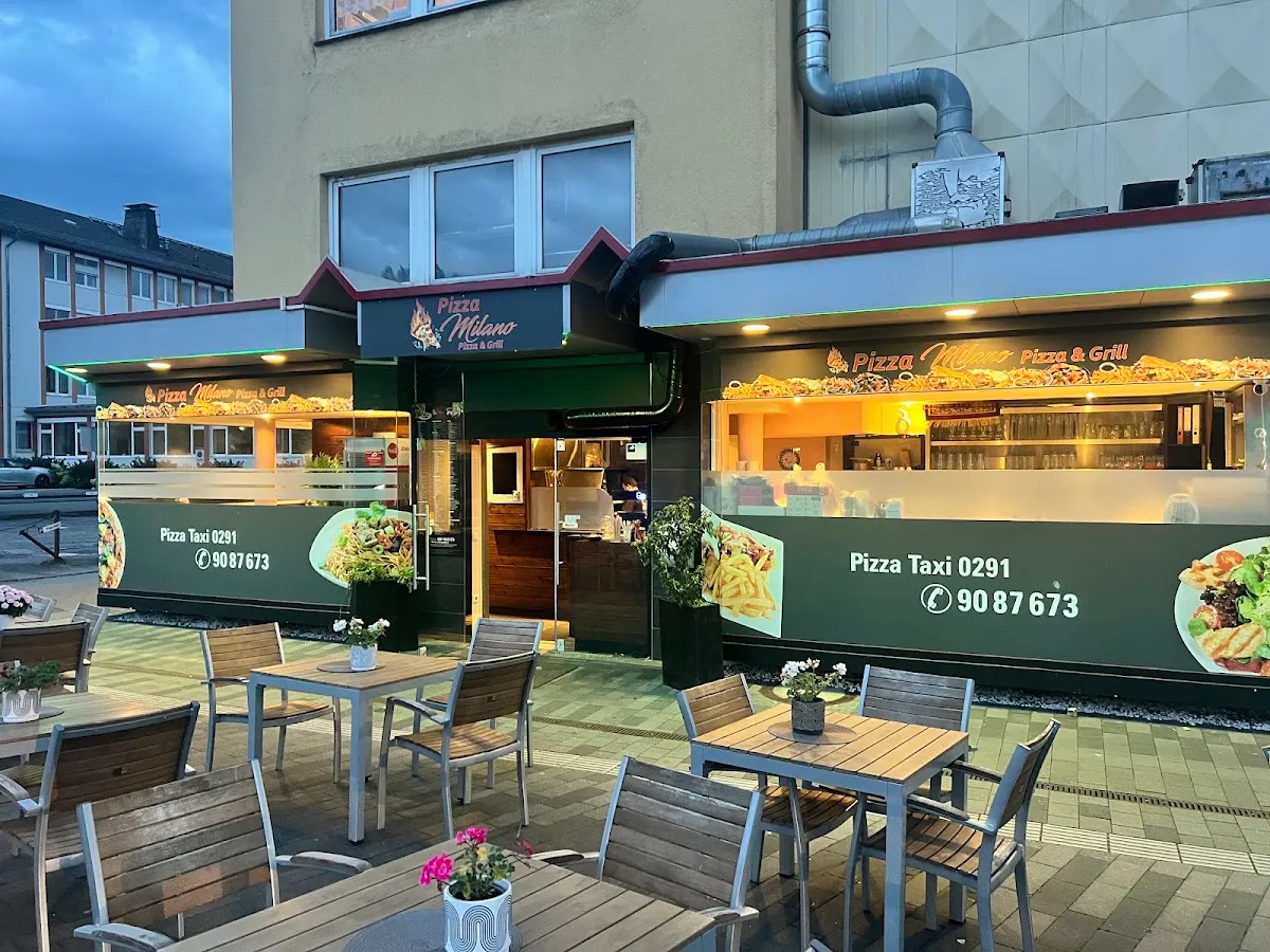 BookNoFees: Restaurang – Pizza Milano – Meschede – Pizza Milano, bild 1