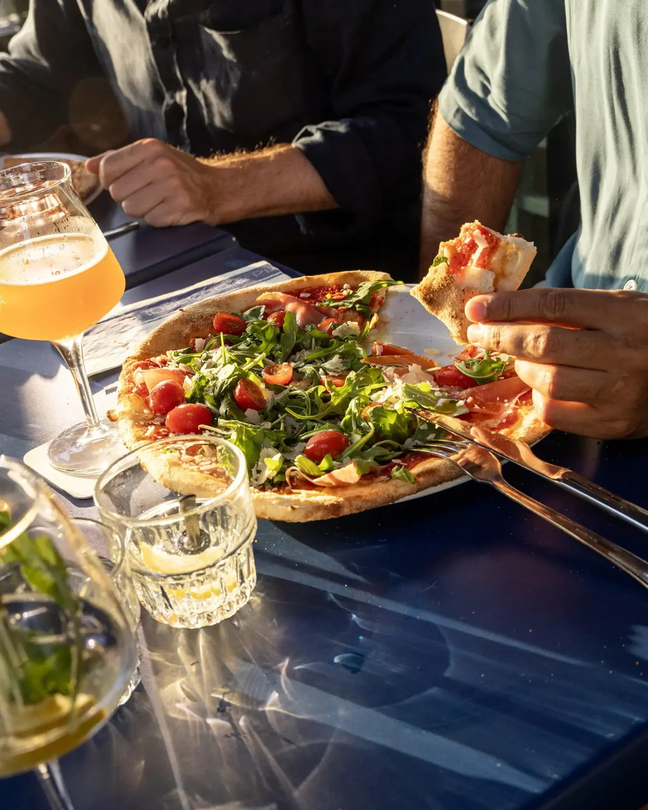 BookNoFees: Restaurang – De Pizzabakkers – Amsterdam – Pizzabagarna, bild 1