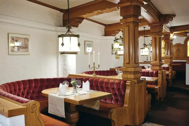 BookNoFees: Restaurang – Struck Landhotel & Spa – Attendorn – Struck Landhotel & Spa, bild 2