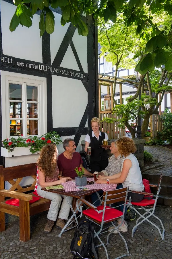 BookNoFees: Snackbar – Imbiss Esselstübchen – Eslohe – Snackbaren Esselstübchen, bild 1