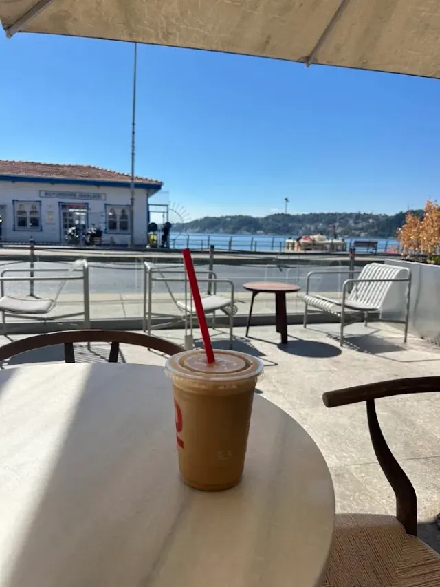 BookNoFees: Kafé – Espressolab – Istanbul – Espressolab, bild 2
