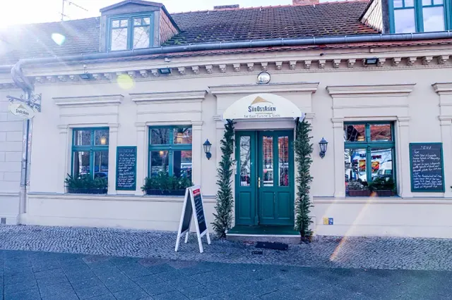 BookNoFees: Restaurang – SüdOstAsien - Far East Cuisine & Sushi – Berlin – SüdOstAsien - Far East Cuisine & Sushi, bild 3