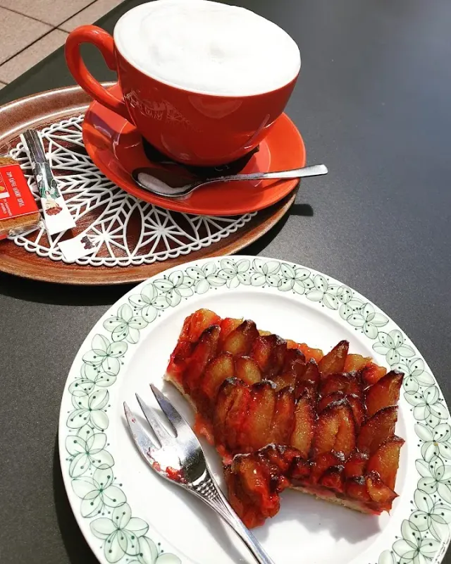 BookNoFees: Restaurang – Café Astenblick Bäckereicafé – Medebach – Café Astenblick – bageri och kafé, bild 2