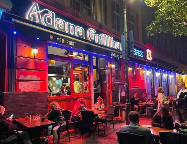 BookNoFees: Restaurang – Adana Grillhaus - Kreuzberg – Berlin – Adana Grillhaus – Kreuzberg, bild 2