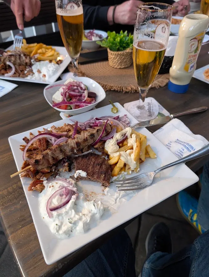 BookNoFees: Restaurang – Zur Post Gaststätte – Kierspe – Till restaurangen ”Zur Post”, bild 1