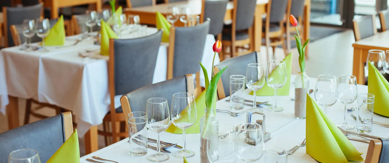 BookNoFees: Restaurang – KSV Restaurant – Vienna – KSV-restaurangen, bild 1