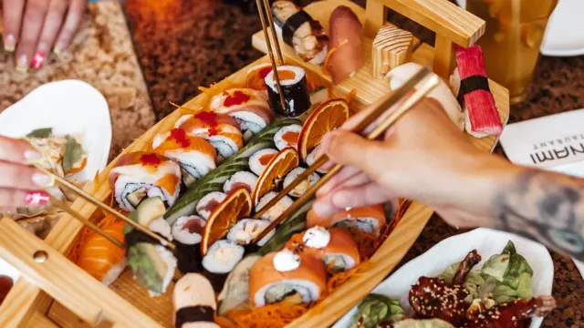 BookNoFees: Restaurang – Hanami – Budapest – Hanami, bild 3