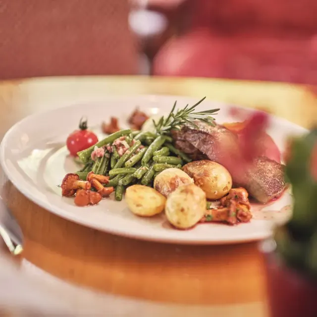 BookNoFees: Restaurang – Störmann Restaurant – Schmallenberg – Störmann Restaurang, bild 2