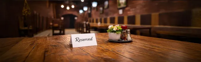 BookNoFees: Restaurang – Bem Étterem – Söröző – Budapest – Bem Restaurang – Ölbar, bild 2