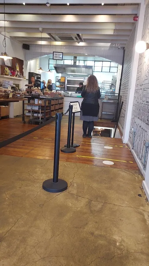 BookNoFees: Kafé – B Bagel Bakery Bar – London – B Bagel Bakery Bar, bild 3