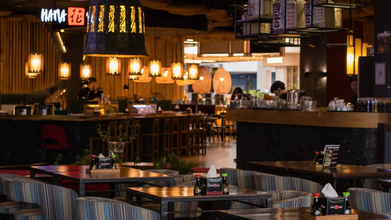 BookNoFees: Snackbar – Azia Restaurants – Warsaw – Azia-restauranger, bild 1