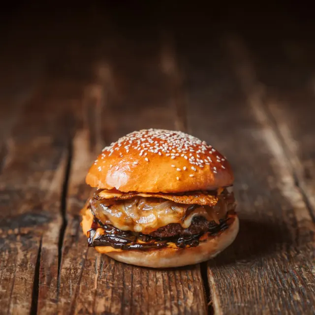 BookNoFees: Snackbar – Bamba Marha Burger Bar – Budapest – Bamba Marha Burger Bar, bild 2