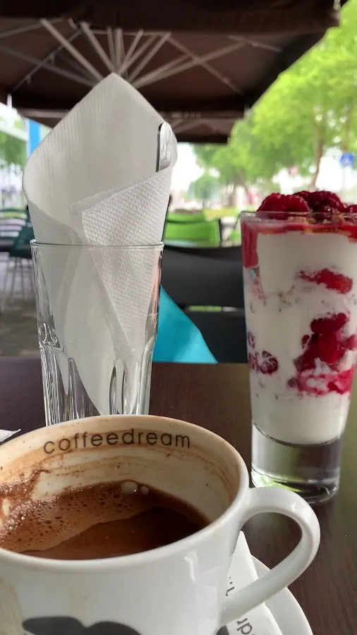 BookNoFees: Kafé – coffeedream – Belgrade – coffeedream, bild 3