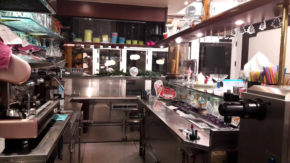 BookNoFees: Restaurang – Eiscafé Bistro Rialto – Werl – Eiscafé Bistro Rialto, bild 1