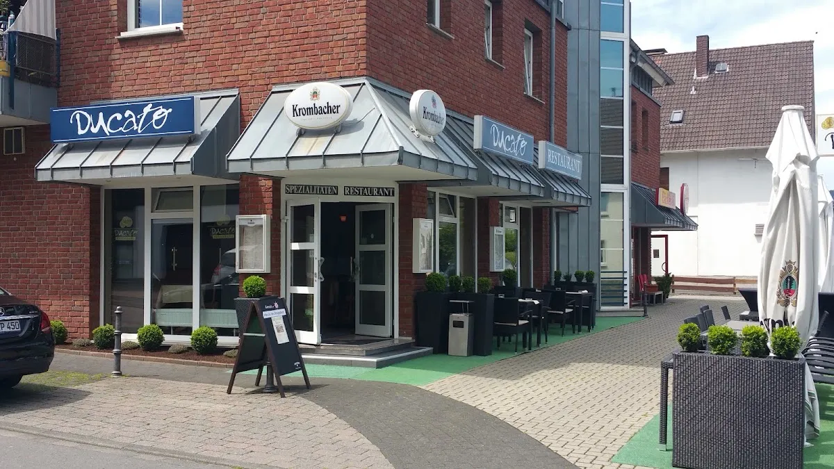 BookNoFees: Restaurang – Ducato – Kreuztal – Hertigdömet, bild 1