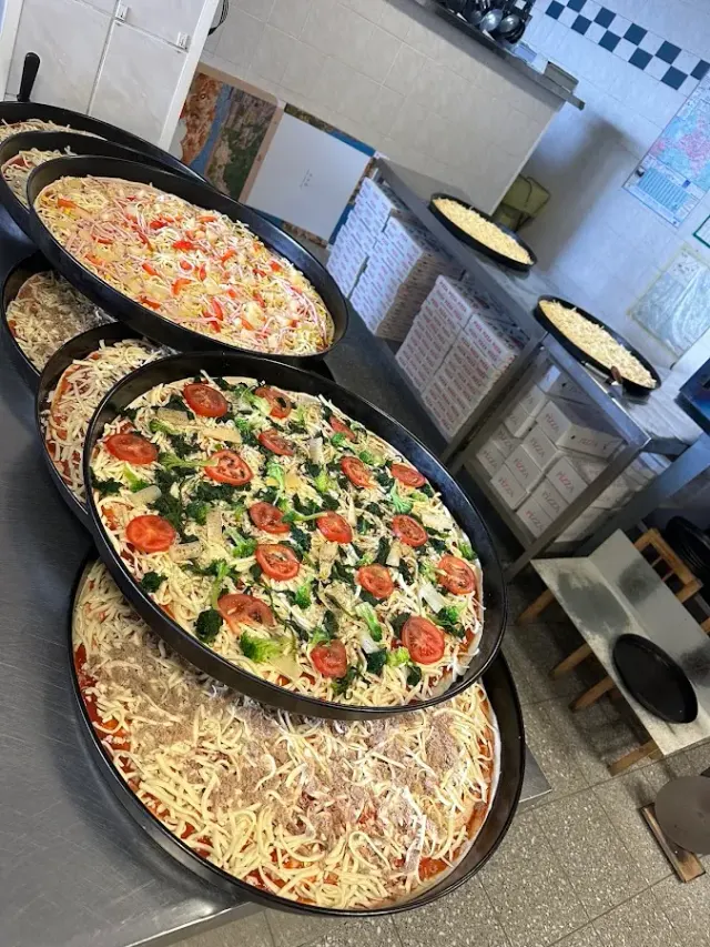 BookNoFees: Restaurang – Don Camillo Pizza-Service – Lüdenscheid – Don Camillo Pizza-Service, bild 2