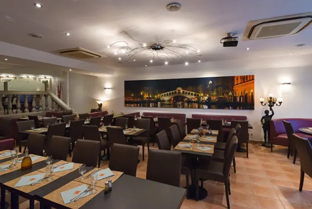 BookNoFees: Restaurang – Venezia – Paris – Venedig, bild 3