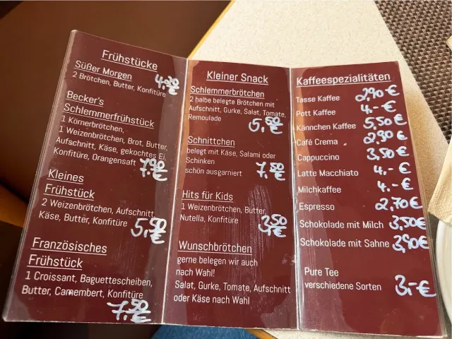 BookNoFees: Bageri – Bäckerei & Café Becker – Meschede – Bageri & Café Becker, bild 2
