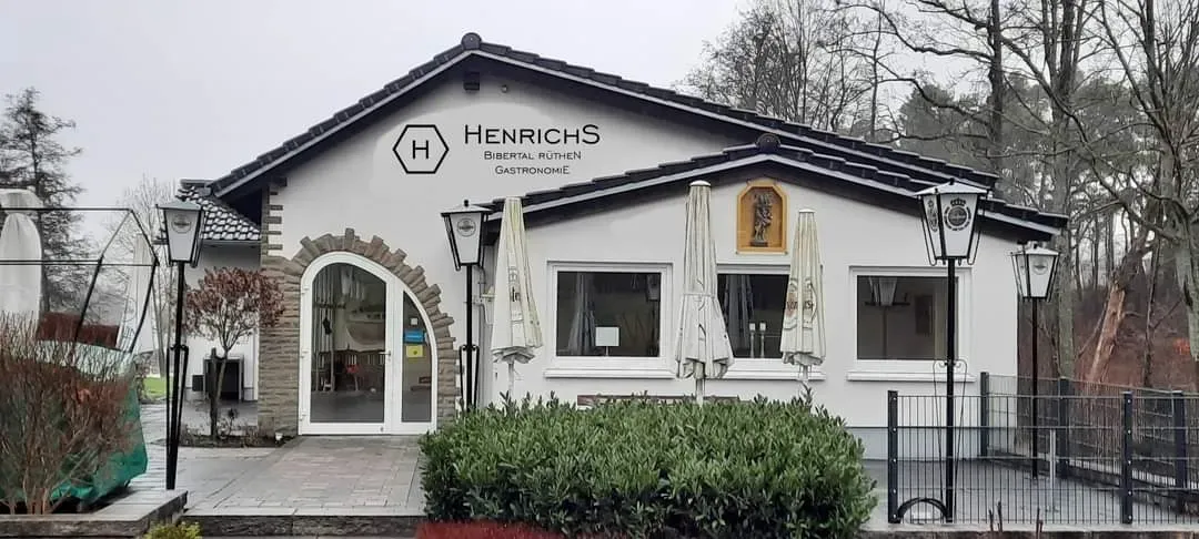 BookNoFees: Kafé – HenrichS – Rüthen – HenrichS, bild 1