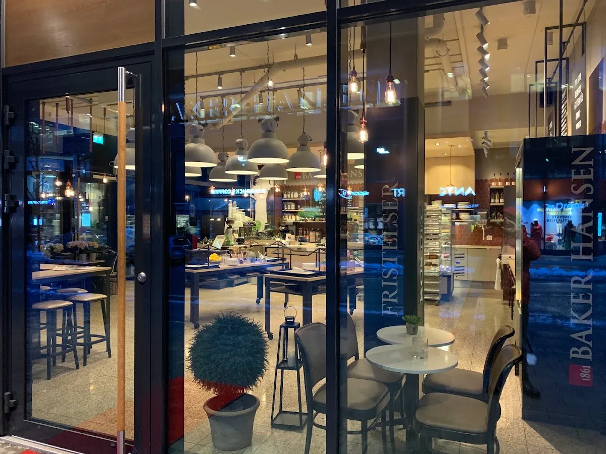 BookNoFees: Kafé – Baker Hansen – Oslo – Baker Hansen, bild 1