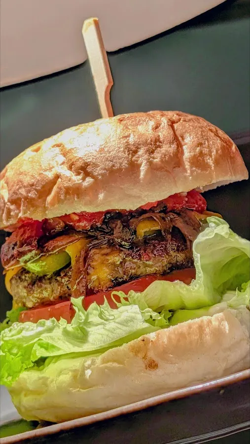 BookNoFees: Restaurang – Gaststätte Litfass – Halver – Restaurang Litfass, bild 2