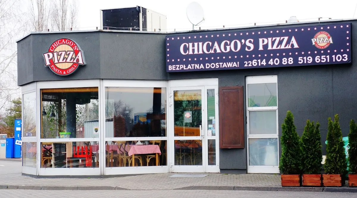 BookNoFees: Restaurang – Chicago's Pizza – Warsaw – Pizza från Chicago, bild 1