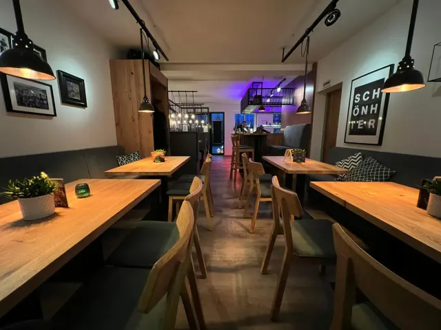 BookNoFees: Restaurang – Wennemer Treff – Meschede-Wennemen – Wennemer Treff, bild 2
